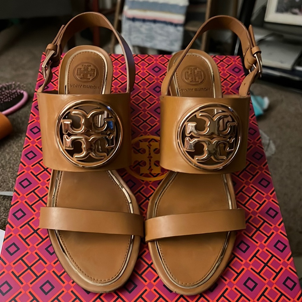 COPY - ToryBurch Metal Miller 65 mm Wedge Veg Leather